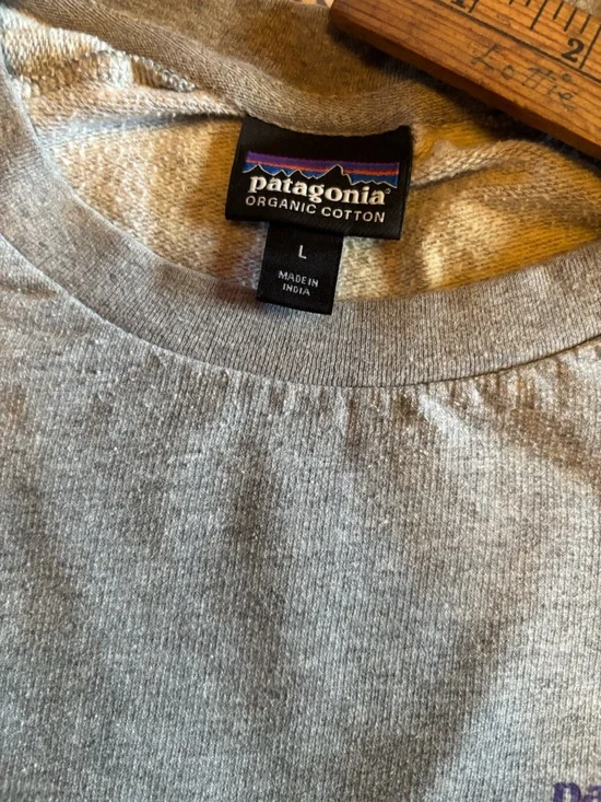 Patagonia organic cotton Men's Long-Sleeve Crewneck Shirt Gray - Picture 3 of 6